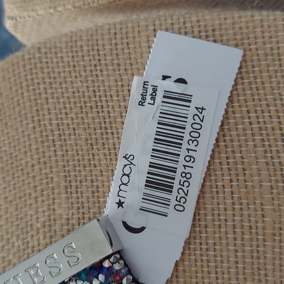 Guess Future is Bright cuff bracelet - Picture 4 of 10